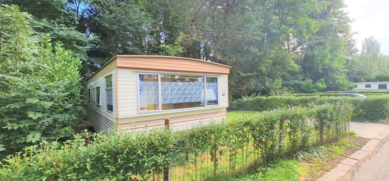 Stacaravan In De Natuur Bij Maastricht Villa Ulestraten Esterno foto